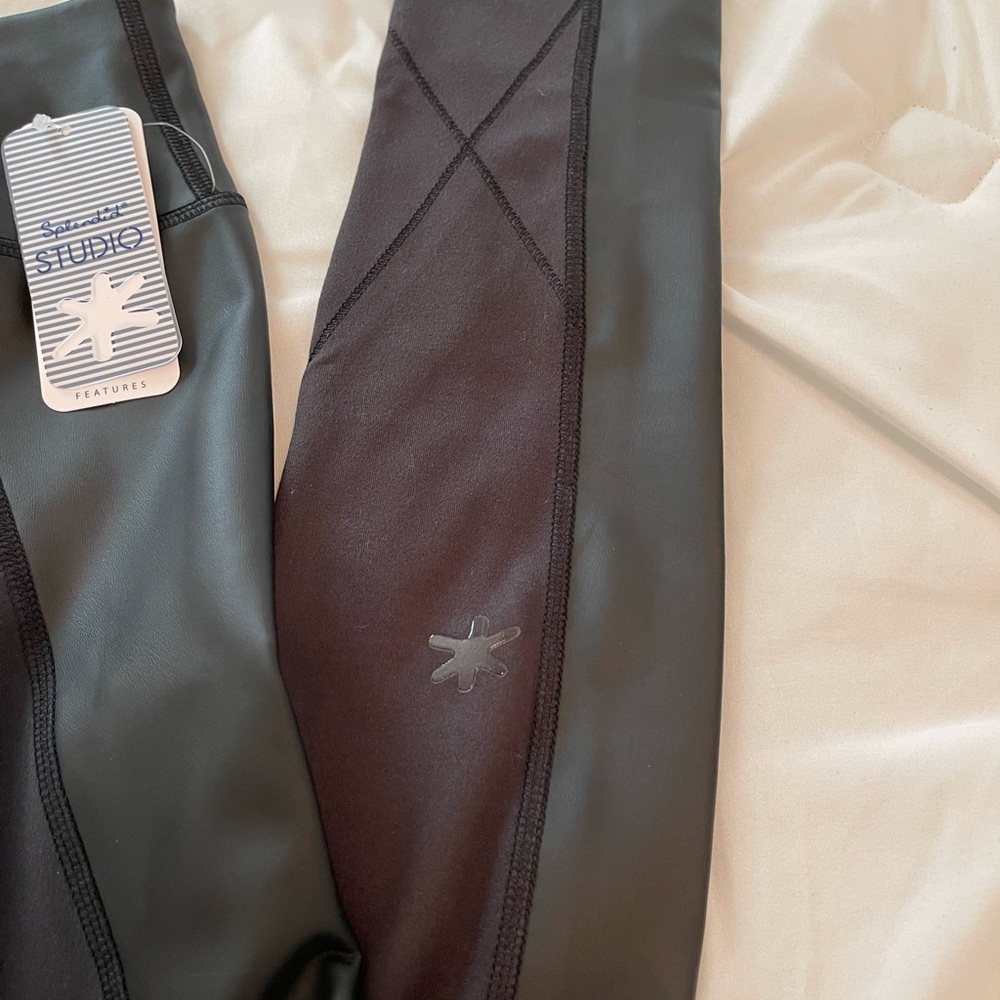 CHIC SPLENDID BLACK FAUX LEATHER LEGGING XS NWT! - Picture 5 of 12